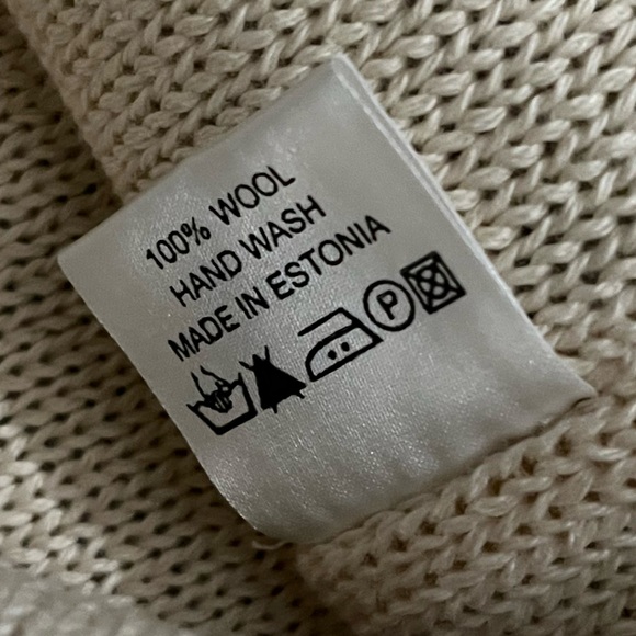 Estonian 100% Wool Long-Tailed Hat Scarf Combo – Cream Blue – Made in Estonia - Picture 9 of 12